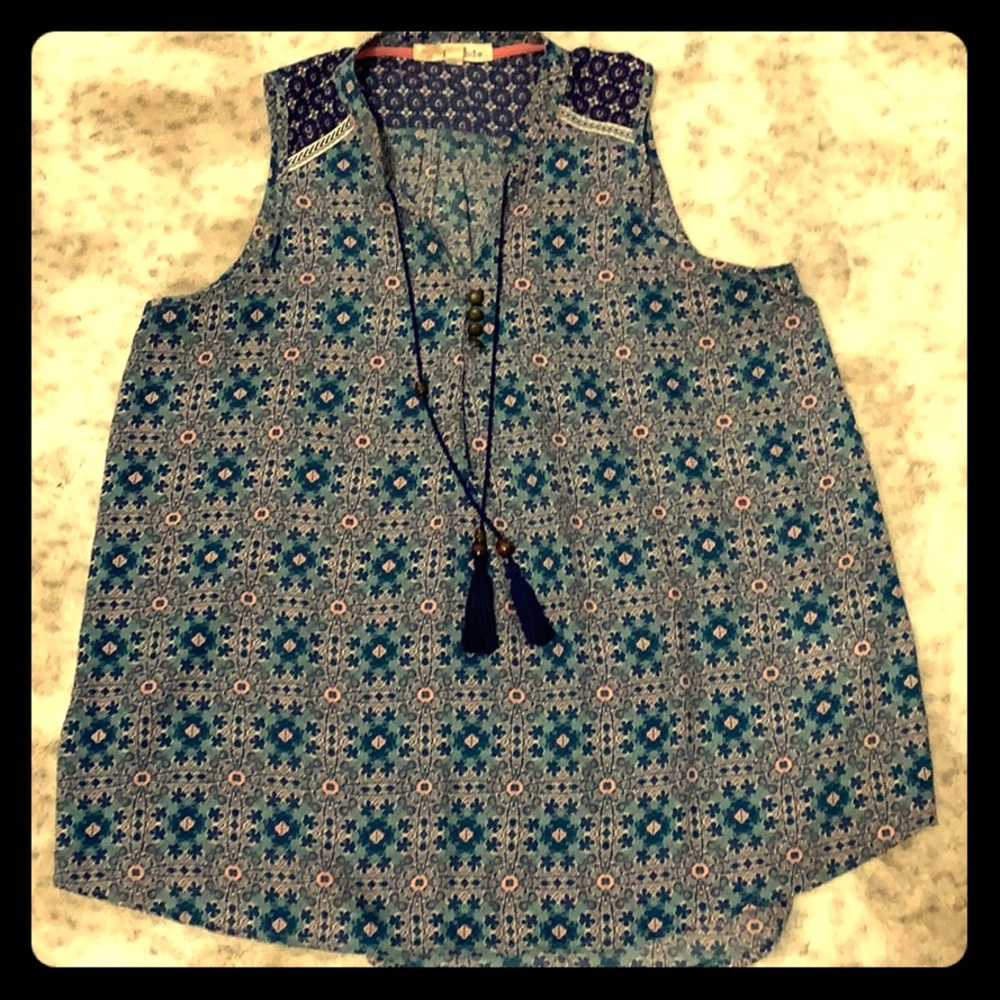 Cute tunic top